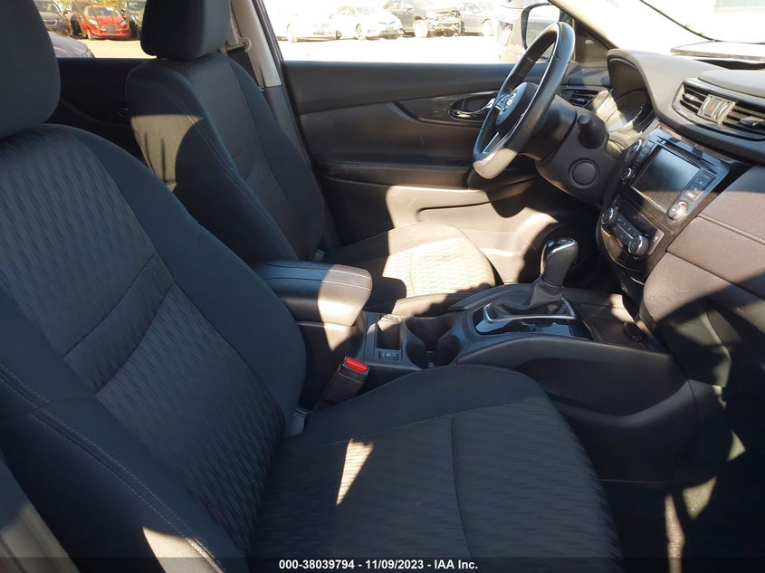VIN 5N1AT2MV6JC753007 2018 NISSAN ROGUE SV/SL