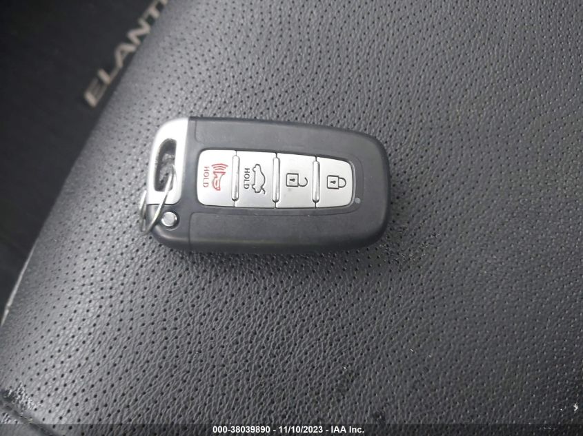 2013 HYUNDAI ELANTRA LIMITED (ULSAN PLANT) - KMHDH4AE6DU935335