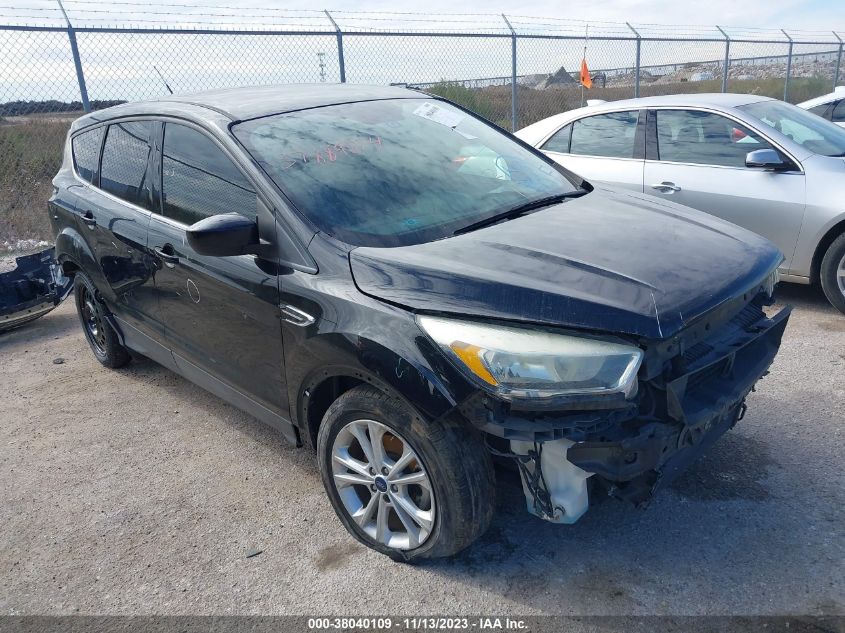 2017 FORD ESCAPE SE - 1FMCU0GD0HUA13759