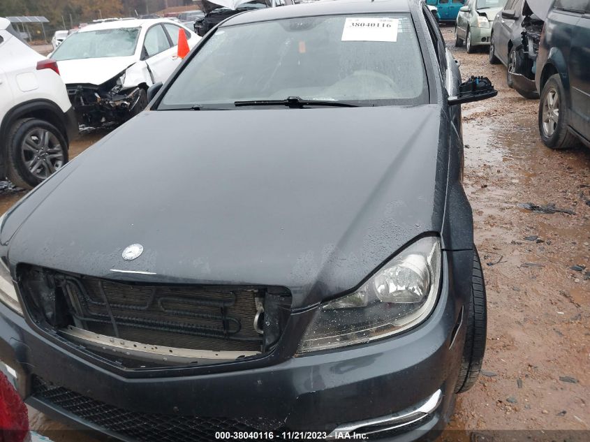 2014 MERCEDES-BENZ C 250 SPORT/LUXURY - WDDGF4HB6EG219091