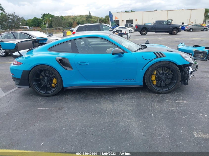 VIN WP0AE2A92KS155235 2019 PORSCHE 911 GT2 RS