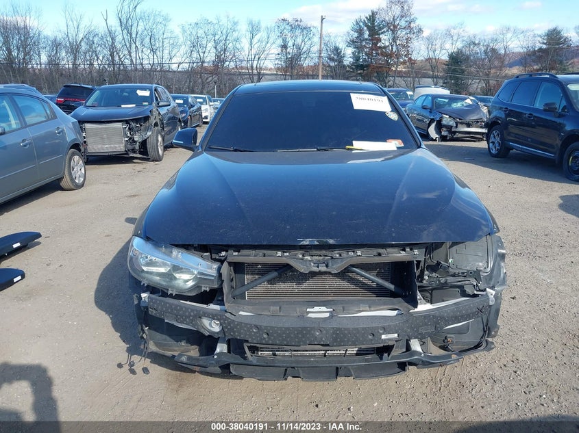 VIN WBA8A3C33HK693148 2017 BMW 320I XDRIVE