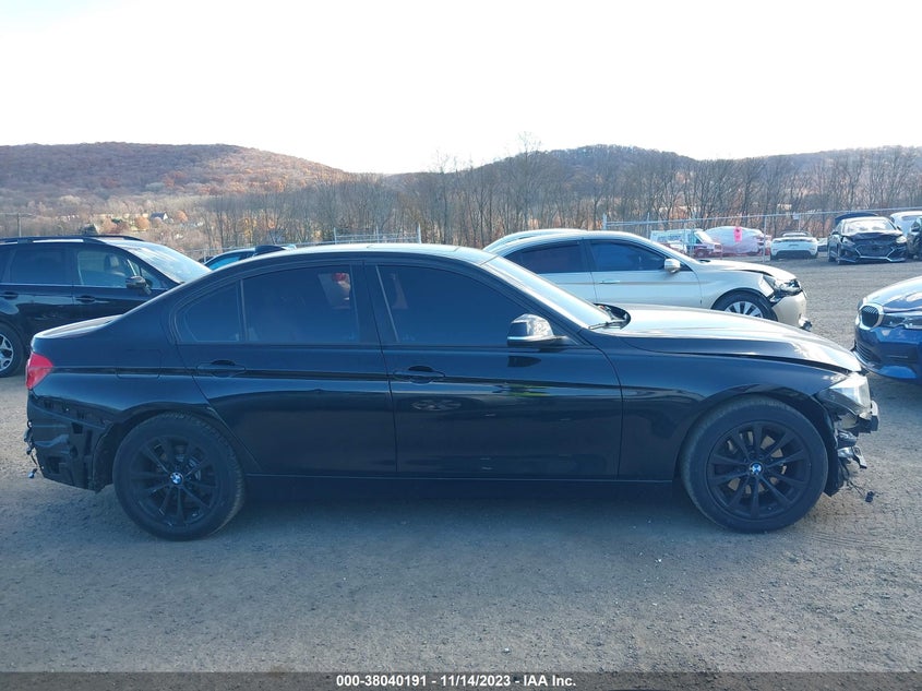 VIN WBA8A3C33HK693148 2017 BMW 320I XDRIVE