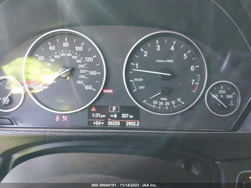 VIN WBA8A3C33HK693148 2017 BMW 320I XDRIVE