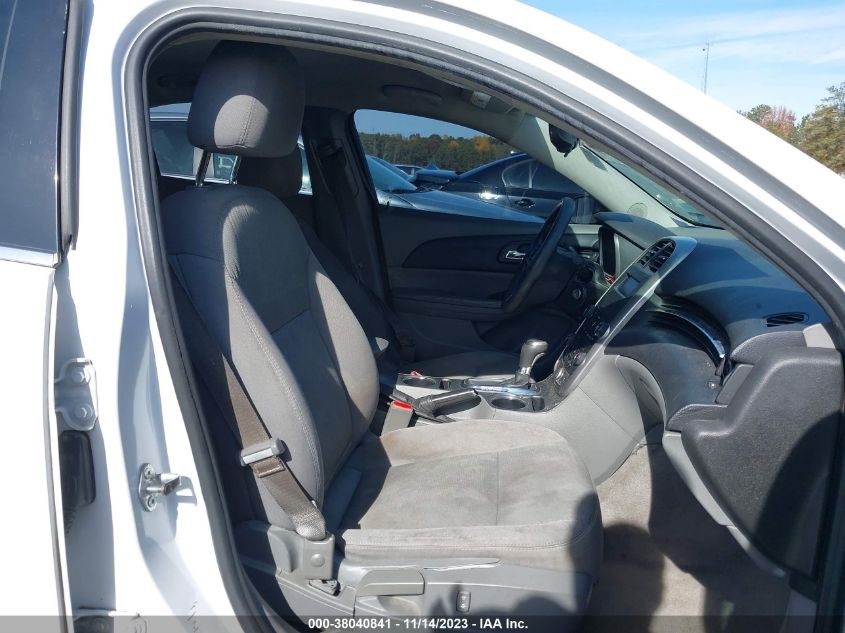 2015 CHEVROLET MALIBU LS - 1G11B5SL9FF273939