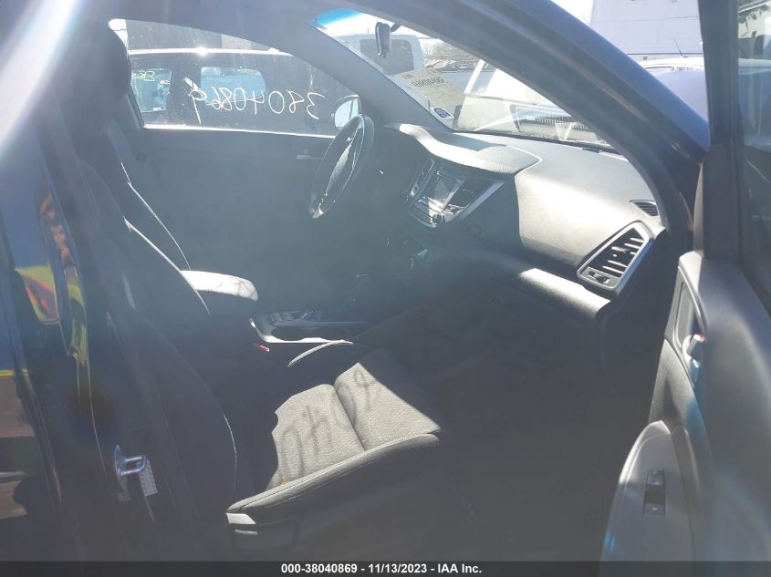 2017 HYUNDAI TUCSON LIMITED/SPORT AND ECO/SE - KM8J3CA25HU598518