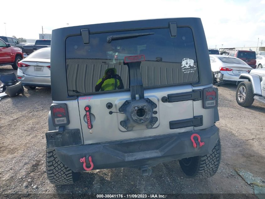 2016 JEEP WRANGLER UNLIMITED SPORT - 1C4HJWDG7GL122440
