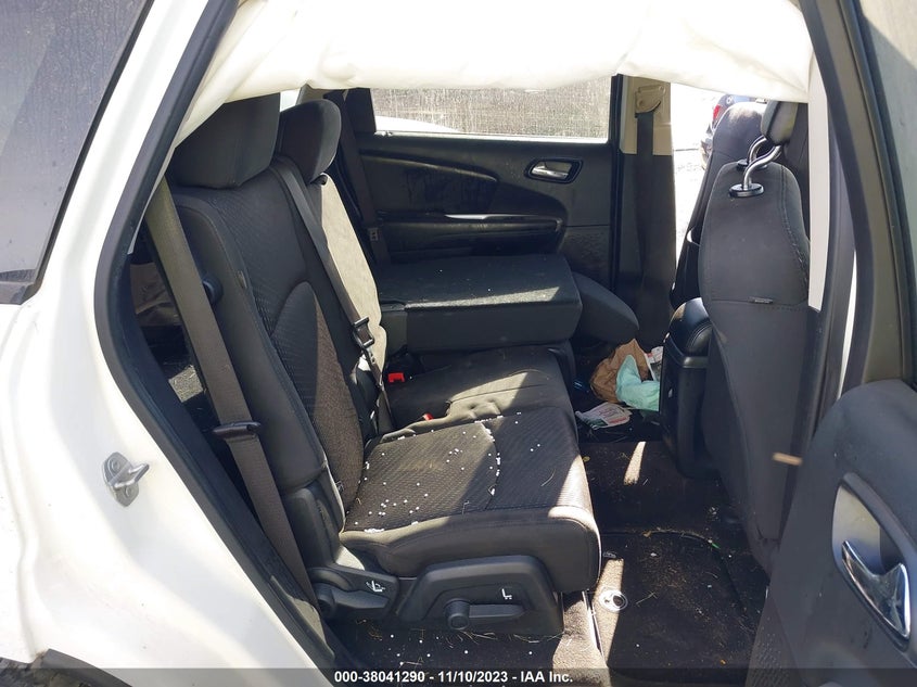 VIN 3C4PDCAB0JT386167 2018 DODGE JOURNEY SE