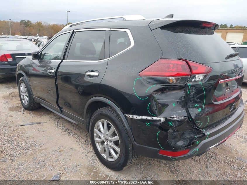 VIN KNMAT2MV1JP621320 2018 NISSAN ROGUE S/SV