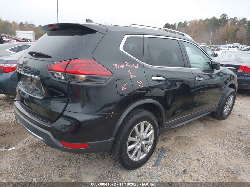 VIN KNMAT2MV1JP621320 2018 NISSAN ROGUE S/SV