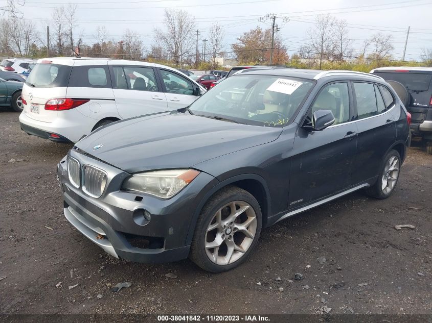 2013 BMW X1 XDRIVE28I - WBAVL1C57DVR90953