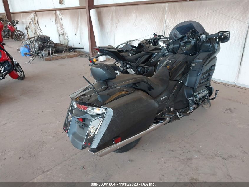 2013 HONDA GL1800 B JH2SC6814DK002108