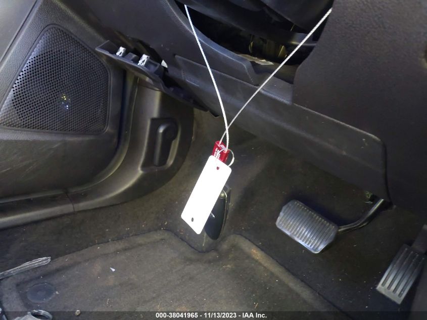 2015 FORD FOCUS TITANIUM - 1FADP3N23FL328132
