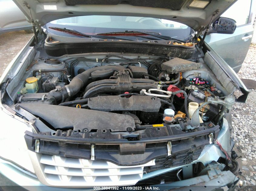 2013 SUBARU FORESTER 2.5X PREMIUM - JF2SHADC1DH400945