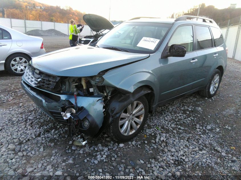2013 SUBARU FORESTER 2.5X PREMIUM - JF2SHADC1DH400945