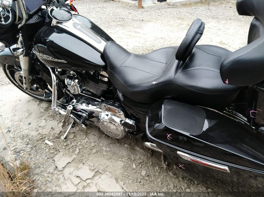 VIN 1HD1KBC17LB655648 2020 HARLEY-DAVIDSON FLHX