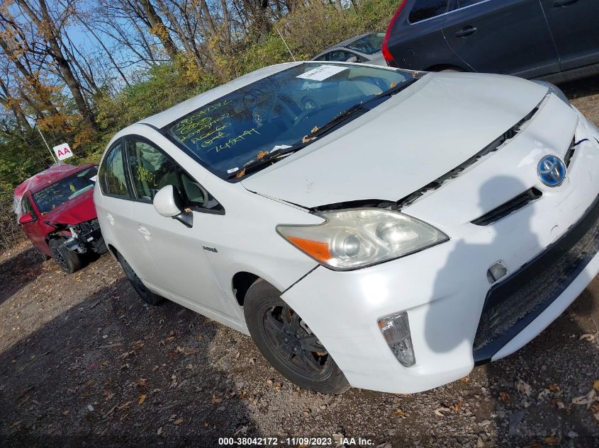 2014 TOYOTA PRIUS TWO - JTDKN3DU1E1742191