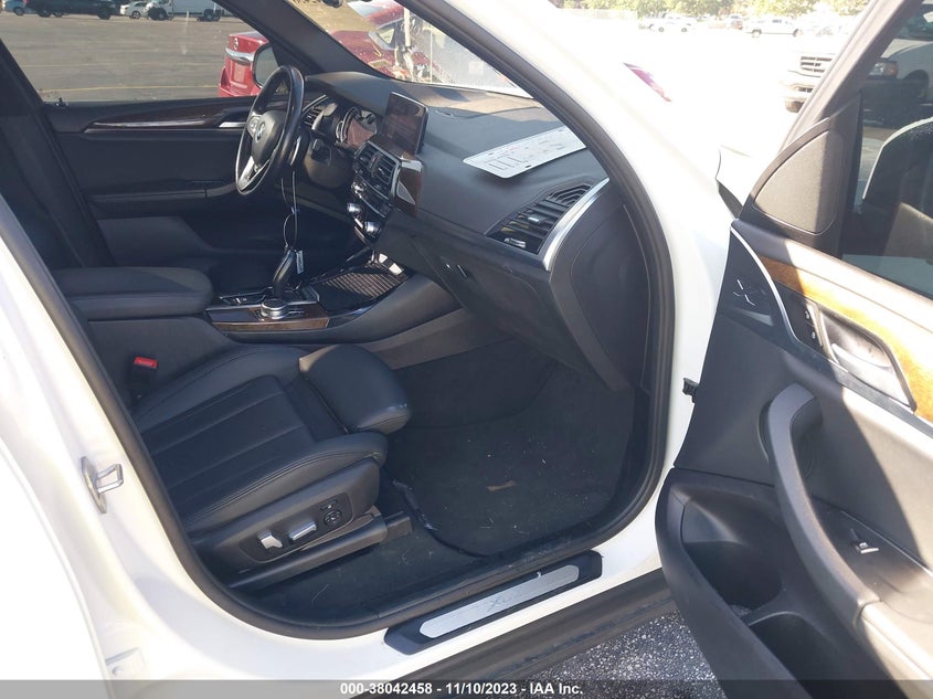 VIN 5UXTR7C58KLR43983 2019 BMW X3 SDRIVE30I