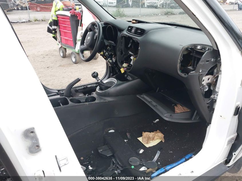 2014 KIA SOUL BASE - KNDJN2A27E7084947