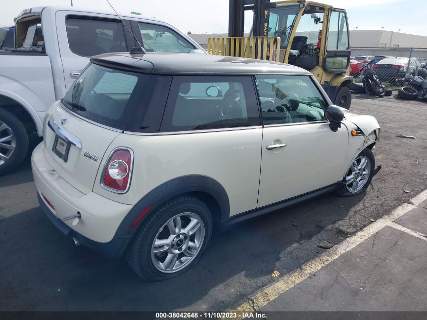2013 MINI COOPER HARDTOP - WMWSU3C56DT683569