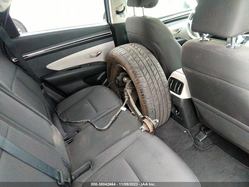 VIN 5NMJBCAE3NH040008 2022 HYUNDAI TUCSON SEL