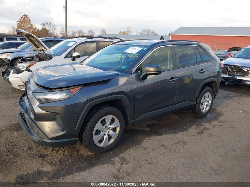 VIN JTMH1RFVXKD501366 2019 TOYOTA RAV4 LE