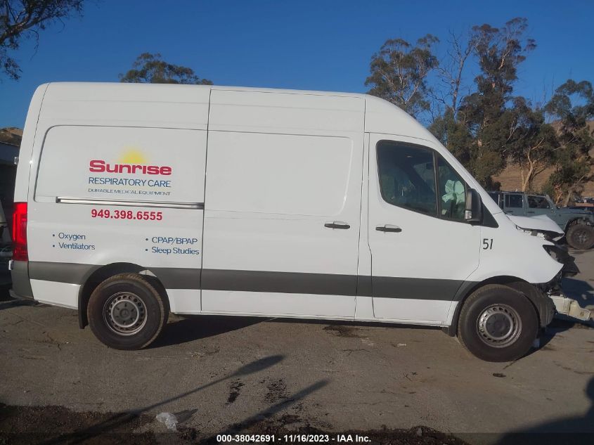 2023 MERCEDES-BENZ SPRINTER 1500 STANDARD ROOF 4-CYL GAS - W1Y70BGYXPT135769