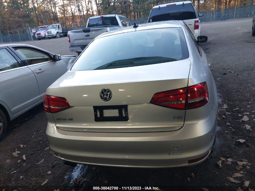 2015 VOLKSWAGEN JETTA SEDAN 1.8T SE - 3VWD17AJ1FM225108