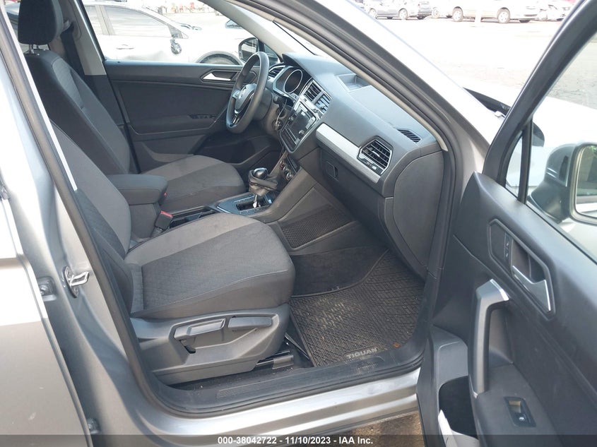 VIN 3VV1B7AX8LM083473 2020 VOLKSWAGEN TIGUAN S