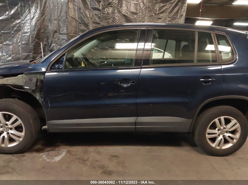2014 VOLKSWAGEN TIGUAN S - WVGBV3AX1EW618600