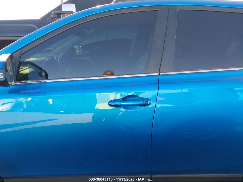 2018 TOYOTA RAV4 ADVENTURE/XLE - 2T3WFREV9JW504125
