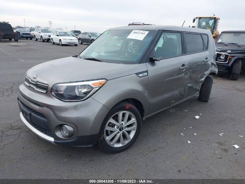2018 KIA SOUL + - KNDJP3A56J7601028