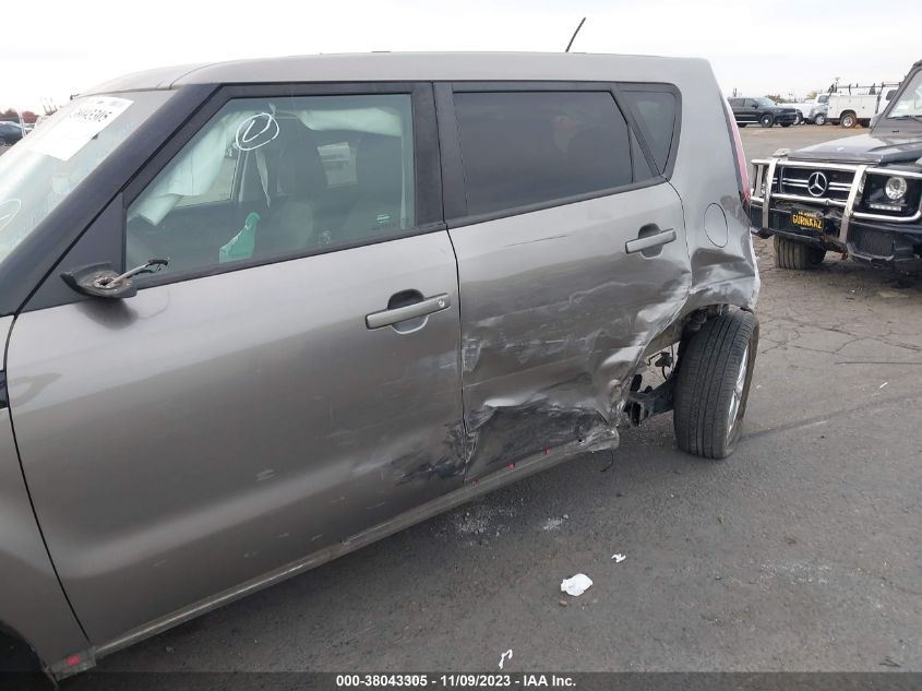 2018 KIA SOUL + - KNDJP3A56J7601028