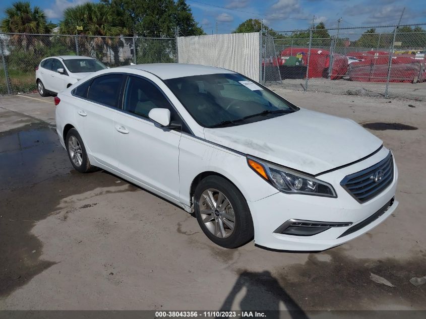 2015 HYUNDAI SONATA SE - 5NPE24AF1FH208362