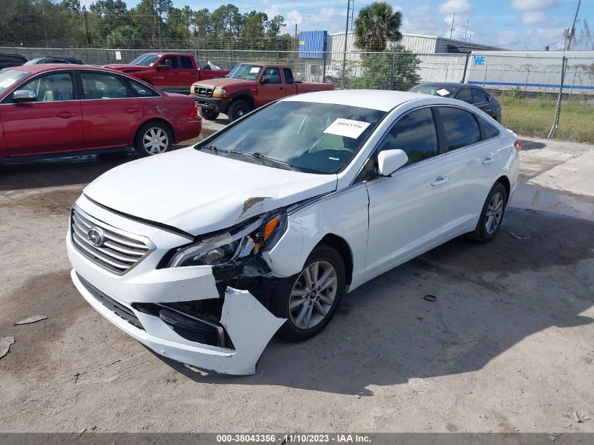 2015 HYUNDAI SONATA SE - 5NPE24AF1FH208362