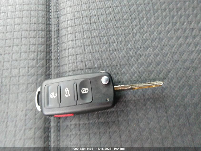 2015 VOLKSWAGEN JETTA SEDAN 1.8T SE 3VWD17AJ8FM319986