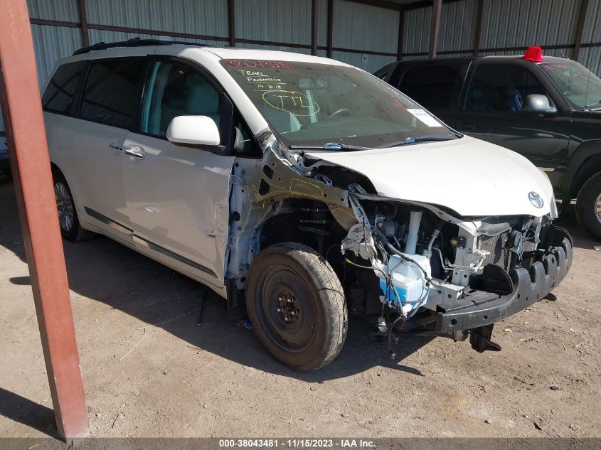 5TDYZ3DC5HS782447 2017 TOYOTA SIENNA - Image 1