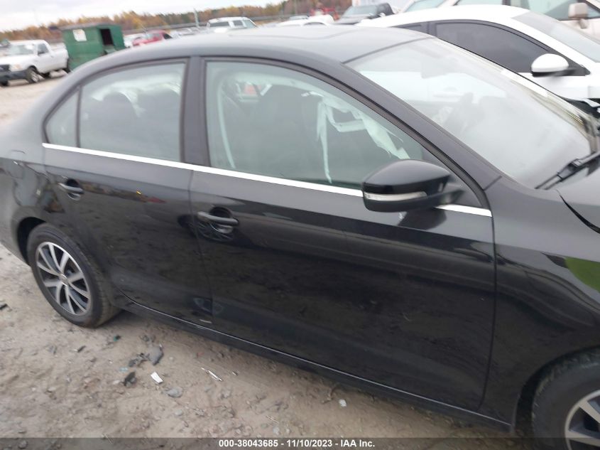 2017 VOLKSWAGEN JETTA SE - 3VWDB7AJXHM220294