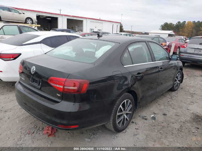 2017 VOLKSWAGEN JETTA SE - 3VWDB7AJXHM220294