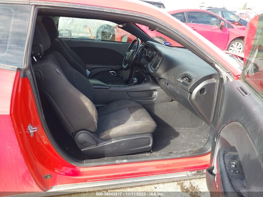 VIN 2C3CDZAG4KH752000 2019 DODGE CHALLENGER SXT