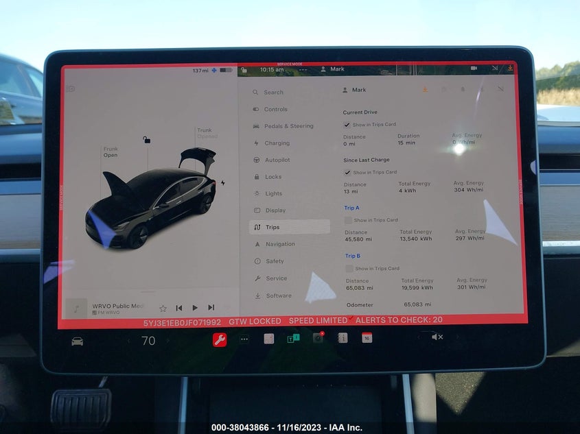VIN 5YJ3E1EB0JF071992 2018 TESLA MODEL 3