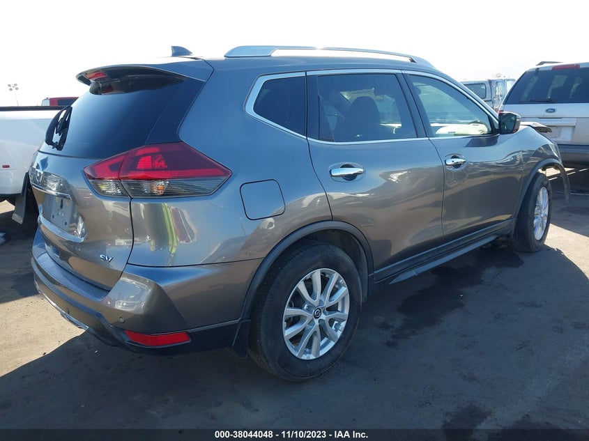 VIN KNMAT2MTXKP556001 2019 NISSAN ROGUE SV