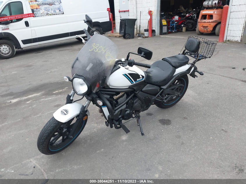 VIN JKAENEC15MDA03948 2021 KAWASAKI EN650 C
