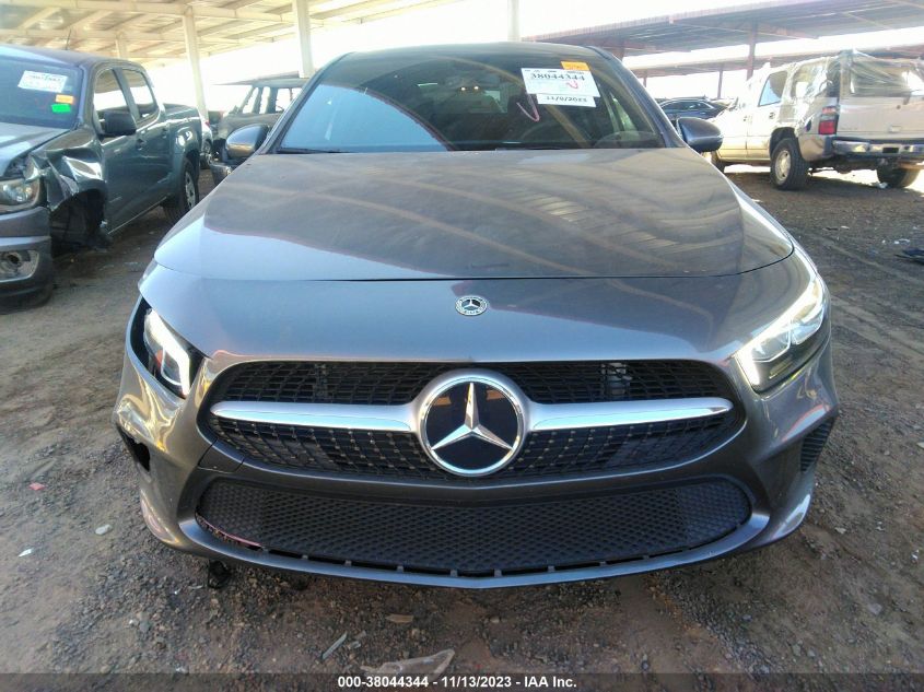 2021 MERCEDES-BENZ A 220 W1K3G4EB4MJ286578