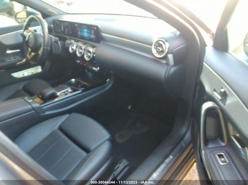 2021 MERCEDES-BENZ A 220 W1K3G4EB4MJ286578