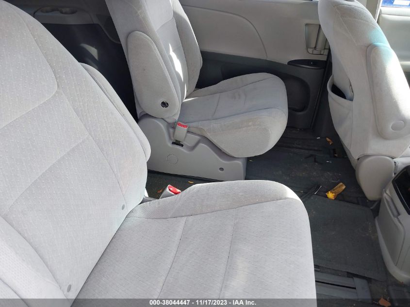 2015 TOYOTA SIENNA LE 7 PASSENGER - 5TDJK3DC2FS115094