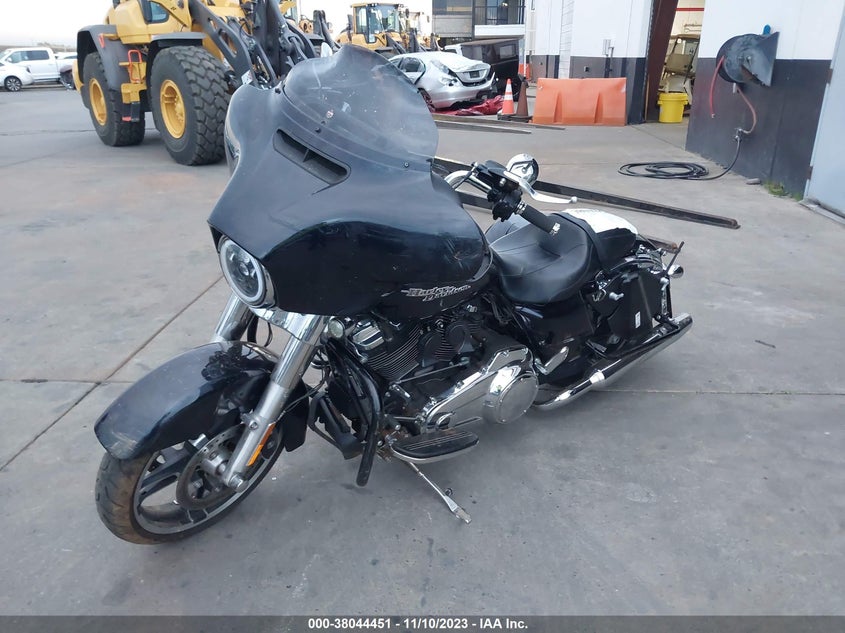VIN 1HD1KBC39KB613966 2019 HARLEY-DAVIDSON FLHX