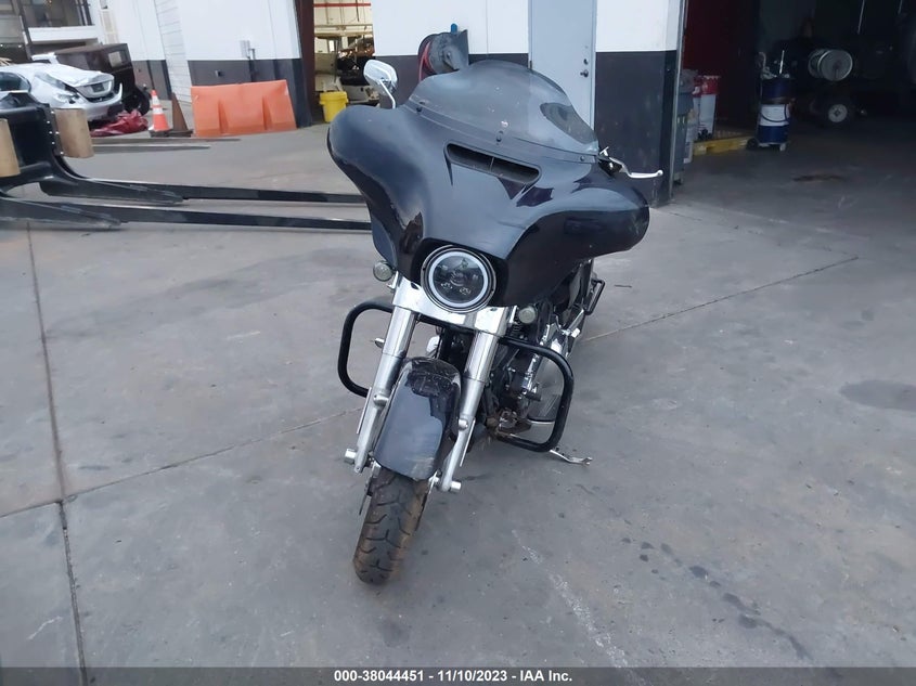 VIN 1HD1KBC39KB613966 2019 HARLEY-DAVIDSON FLHX