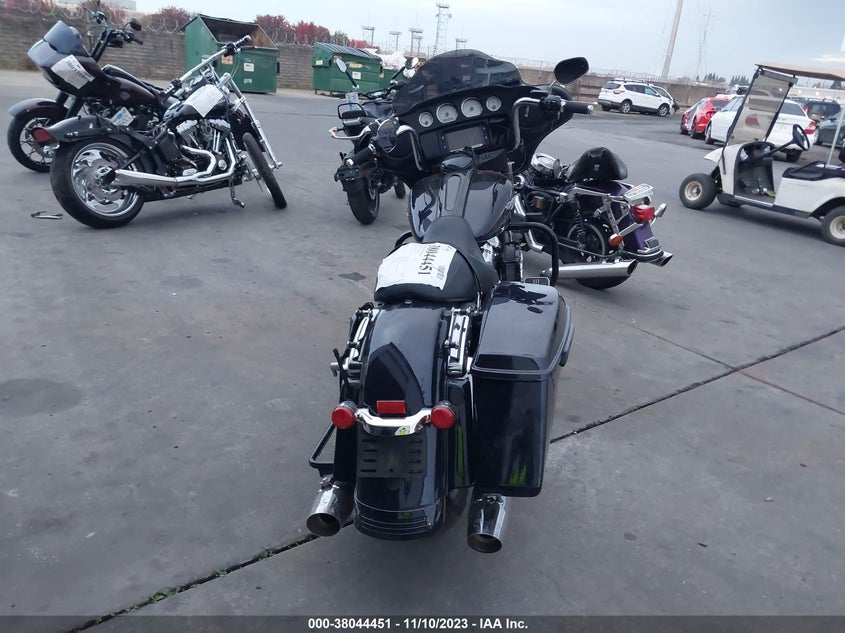 VIN 1HD1KBC39KB613966 2019 HARLEY-DAVIDSON FLHX