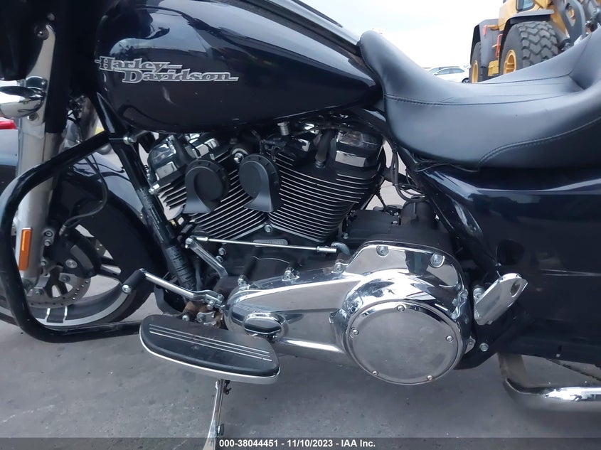 VIN 1HD1KBC39KB613966 2019 HARLEY-DAVIDSON FLHX